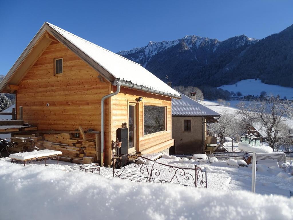 Ski accommodation la Tania