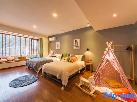 Standard Family room