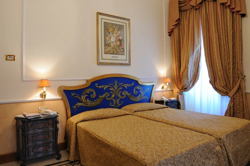 Standard Double room (twin beds)