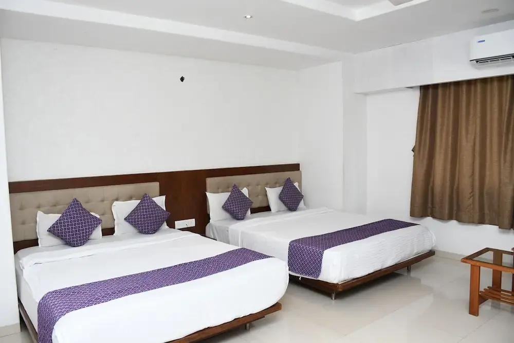 Hotel Pushpak Resort - Chambres