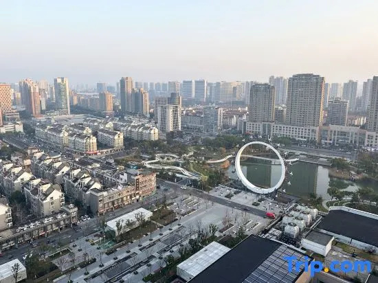 Four Seasons Station (Jiangnan Moore Branch) in Jiaxing