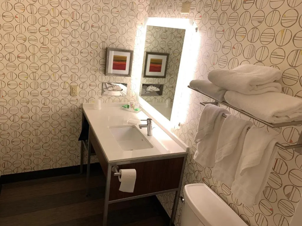 Holiday Inn Baton Rouge-South by IHG - Chambres
