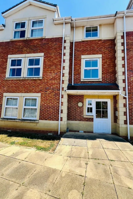 Middlesbrough Stylish Flat 2 Bedrooms & 2 Bathrooms & Private Parking-free Wifi