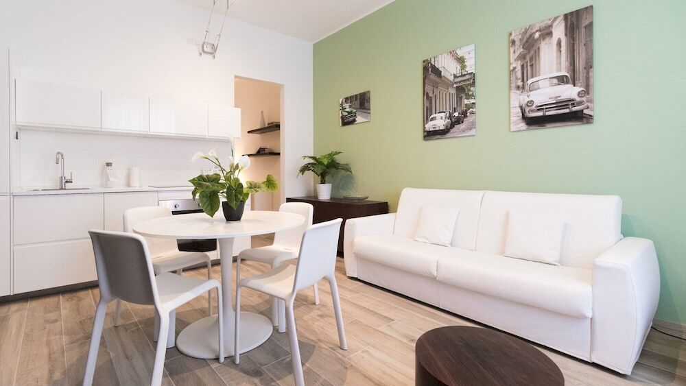 Italianway Apartments - Merlo image