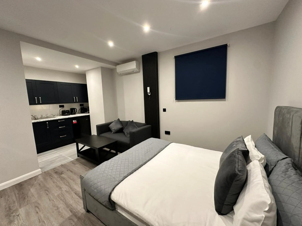 Pasha Hotel London Ltd by null