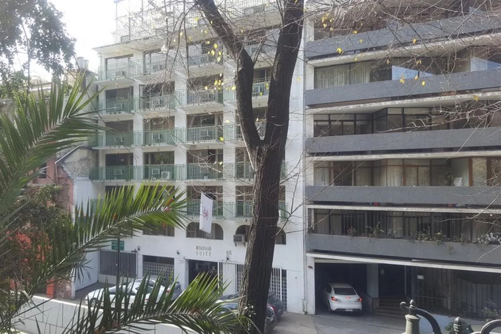 Windsor Suites Hotel