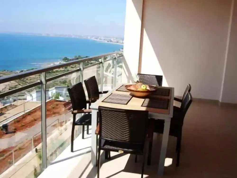 Luxurious Duplex Penthouse Facing the sea
