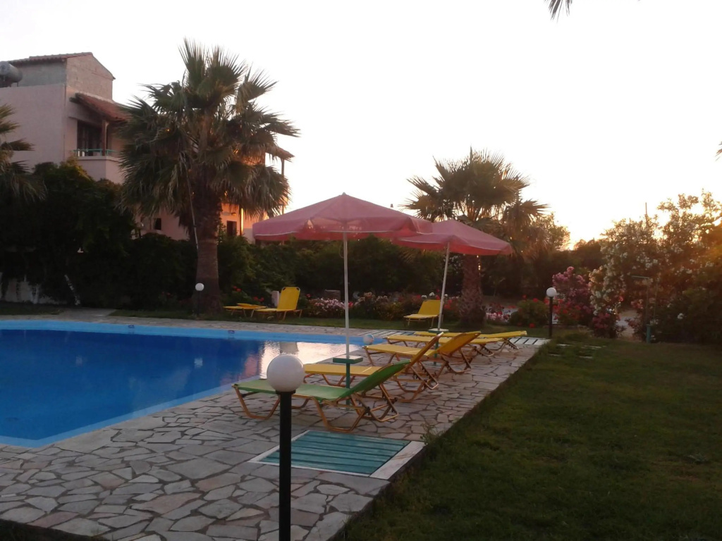 Pardalakis Studios - Général
