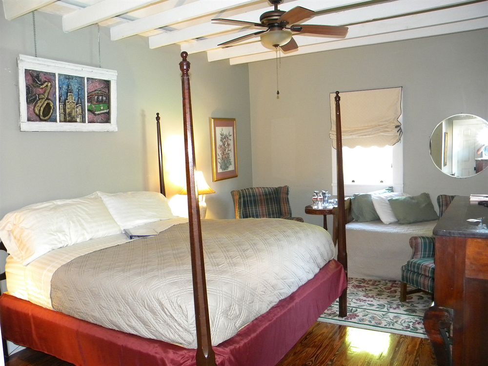 Macarty House by null