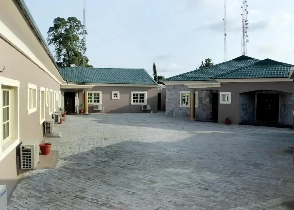 Nspri Guest House