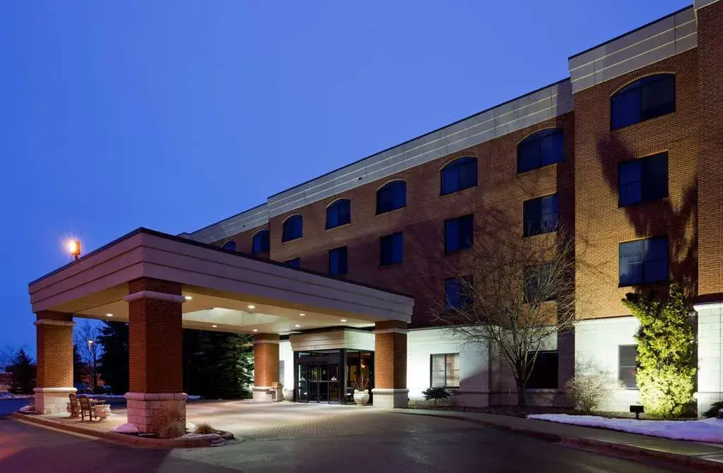 La Quinta Inn & Suites by Wyndham Madison American Center
