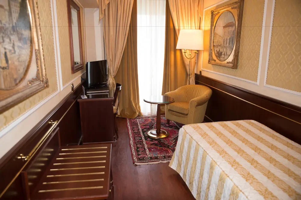 Grand Hotel Bristol - Chambres