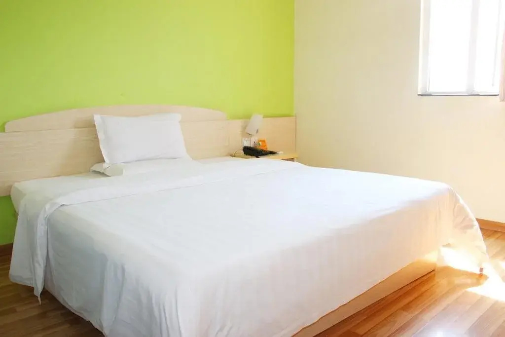 7 Days Inn Qingdao North Railway Station Junfeng Road Subway Station Branch
