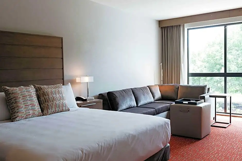 Revel Hotel Des Moines Urbandale, Tapestry Collection by Hilton - Chambres