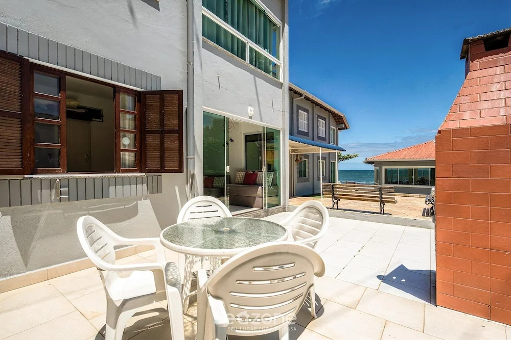 Condo. w/ Complete Leisure Facilities on the Beachfront in Itajuba - Cfis