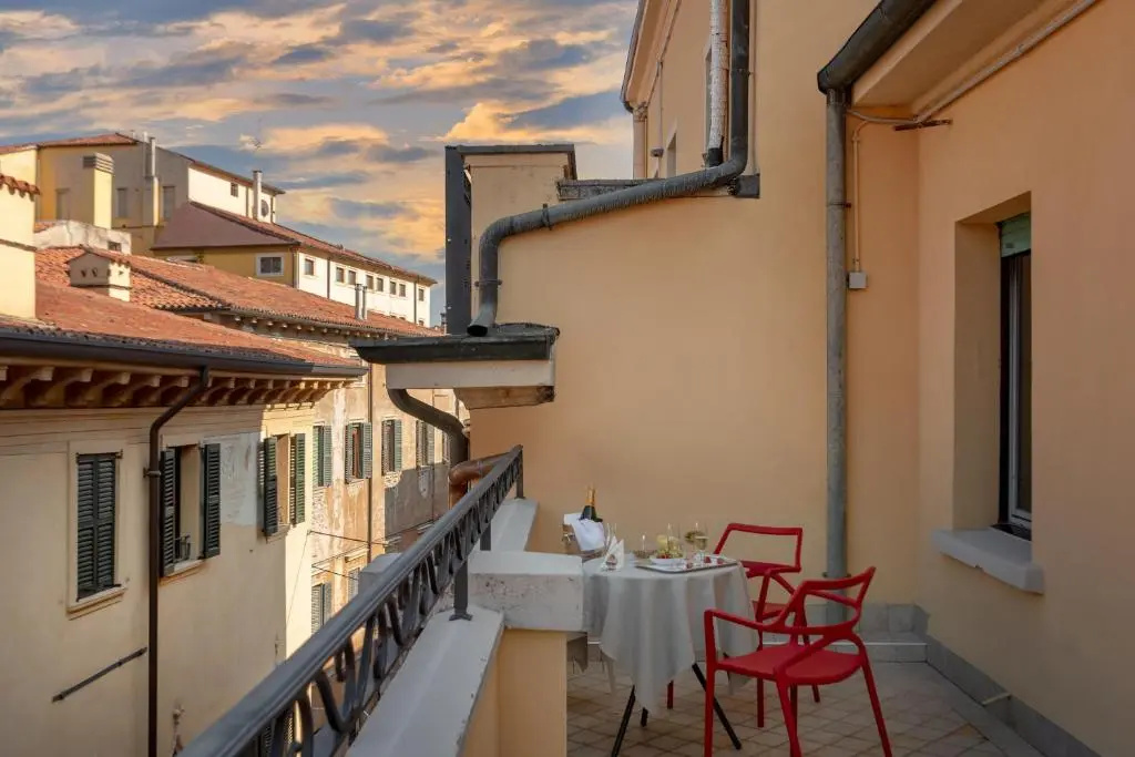 Colomba D'Oro Hotel - Chambres