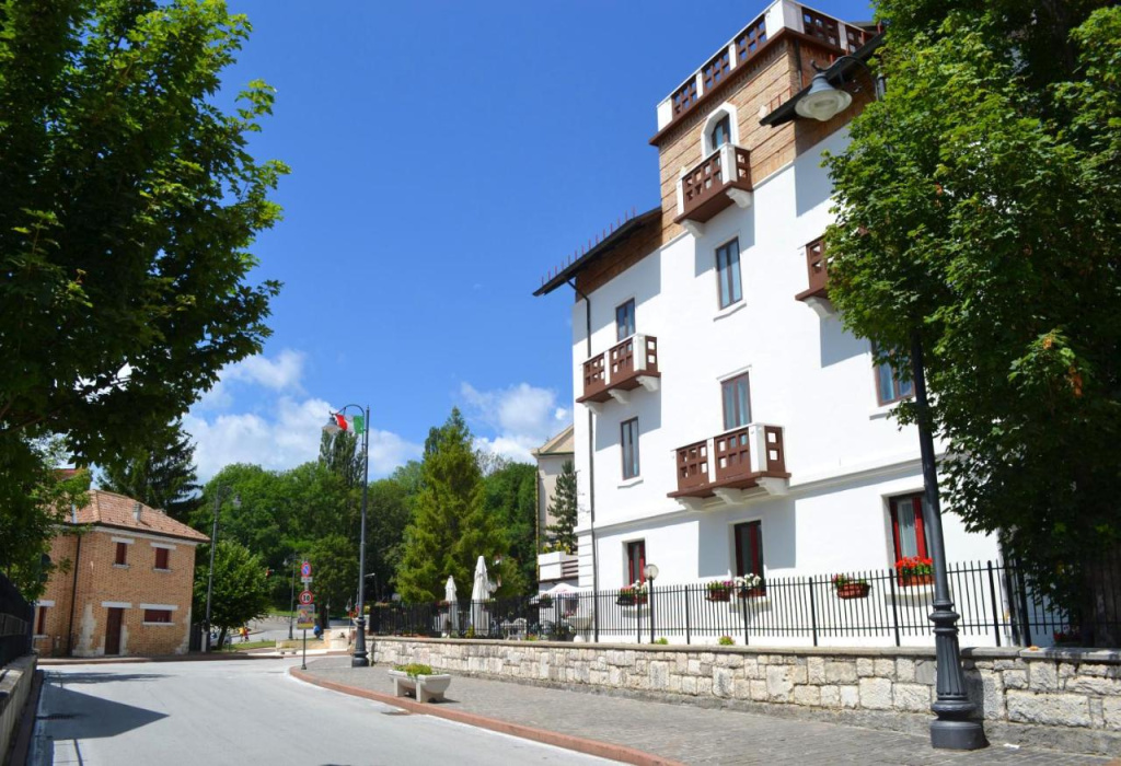Hotel photo 23