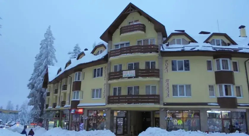 Royal Plaza Apartments