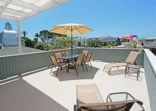 Anade Ave 68262 by RedAwning