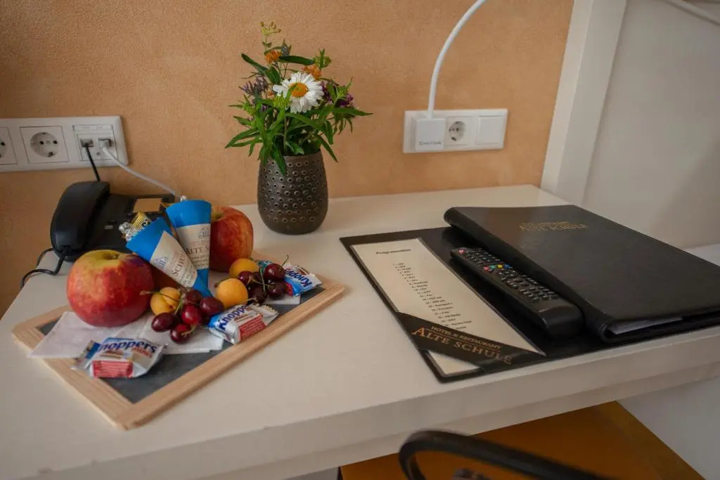 Business Double room (full double bed)