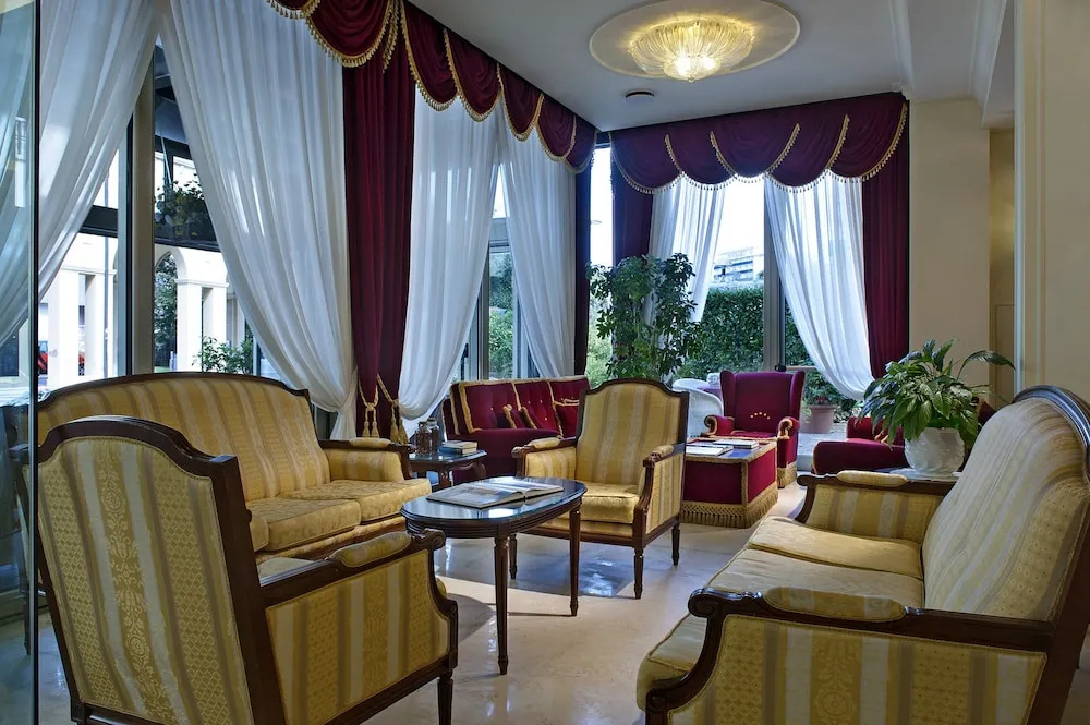 Hotel photo 32