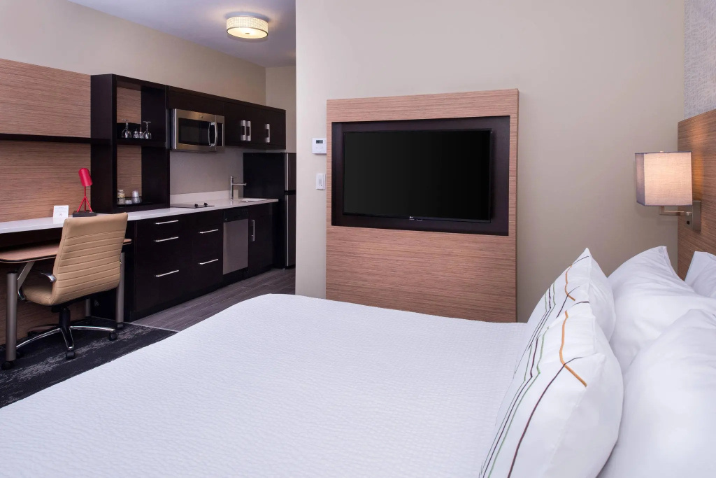 Double Studio (full double bed)