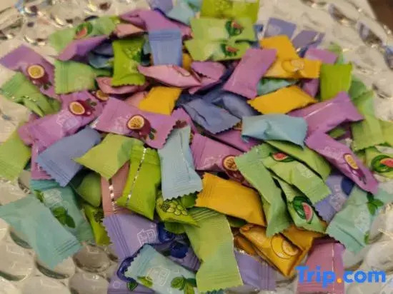 Huayi Collection Hotel (Hubei Minzu University) — фото 2