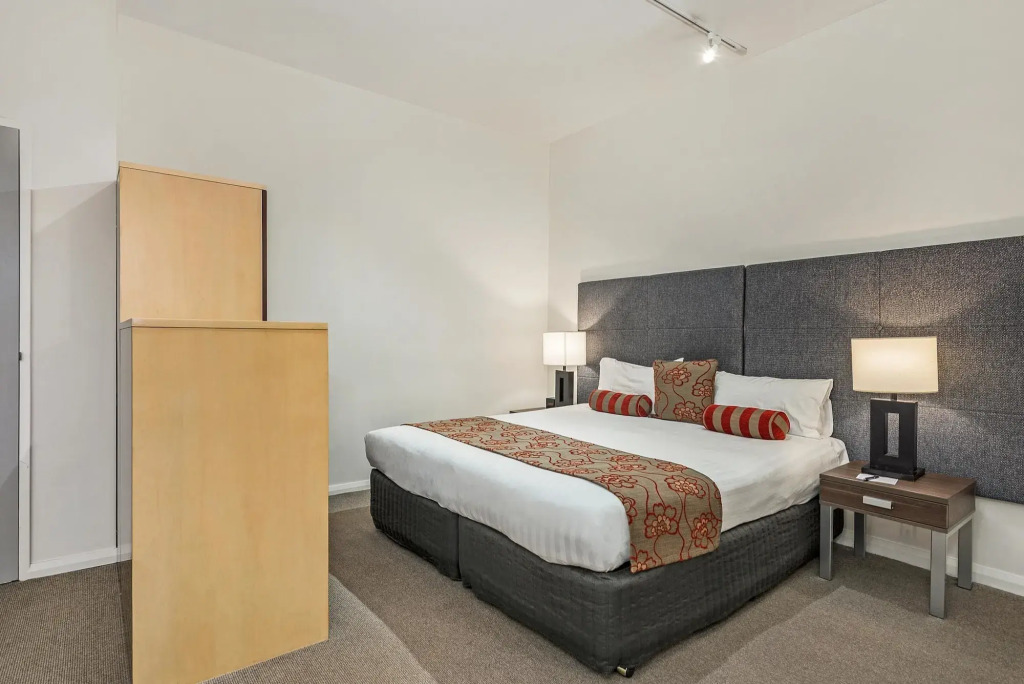 Mantra One Sandy Bay Road — фото 6