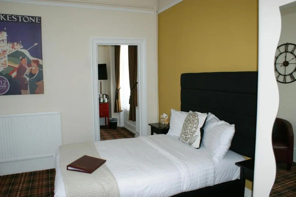 10 to12 Folkestone Bed  Breakfast - Chambres