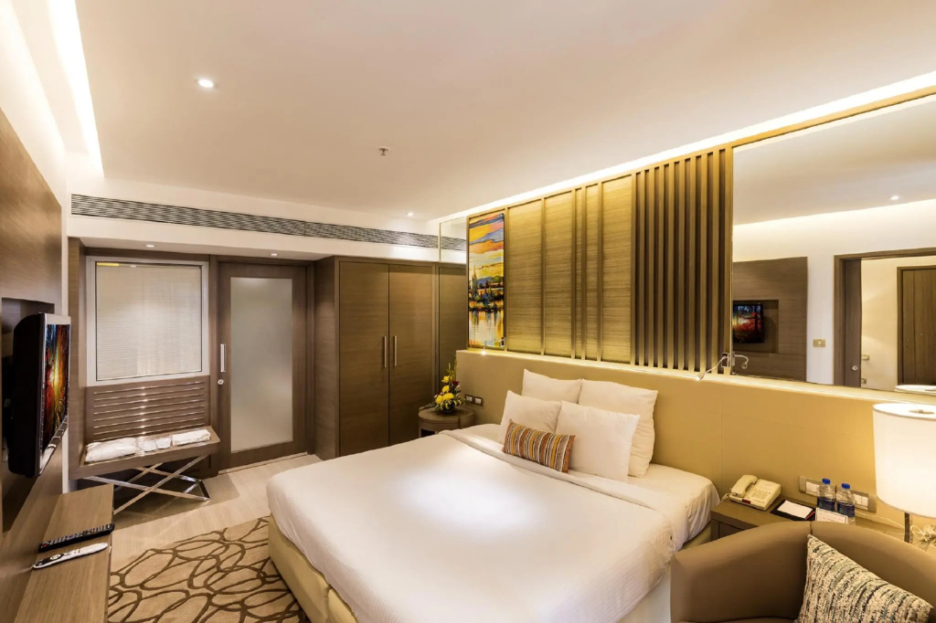 Suite with sunset view