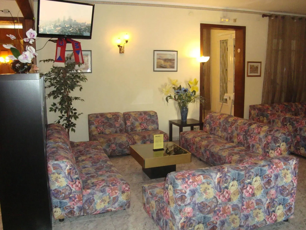 Hotel photo 14