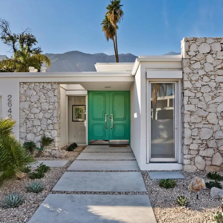Indian Canyon Oasis in Palm Springs