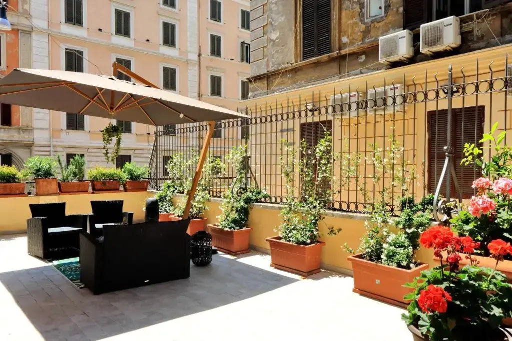 Hotel photo 12
