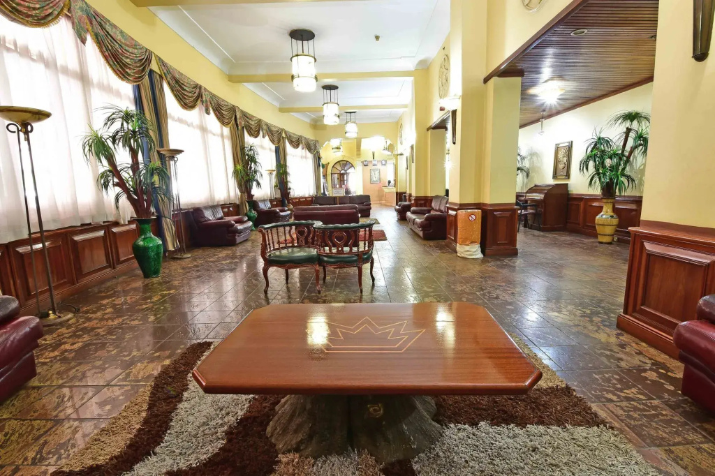 Grand Imperial Hotel