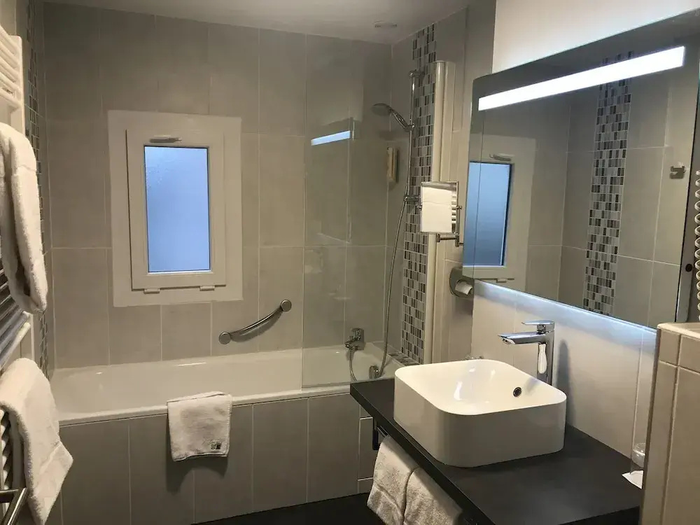 Comfort Double room (full double bed)