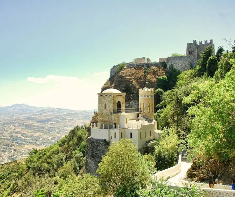 Erice Villa Terrace And Balcony