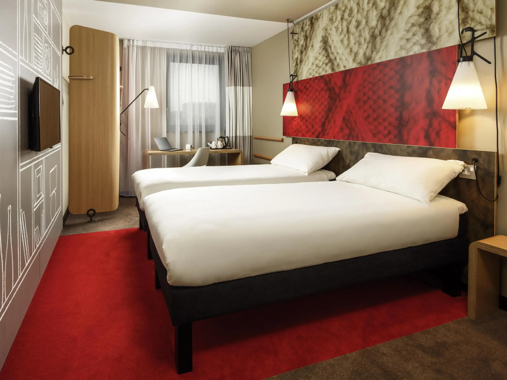 ibis Swansea - Général