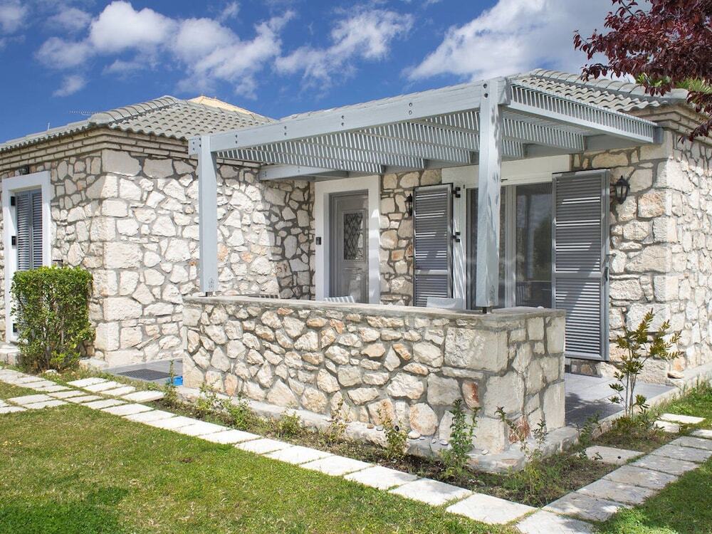 Welcoming Villa near Sea in Agrilia 3 * - pic #19