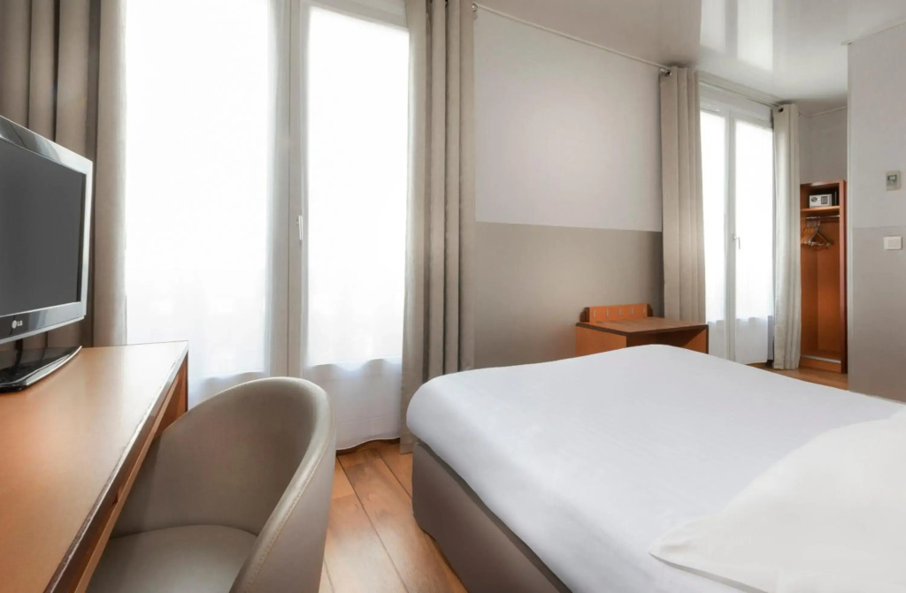 Отель Hôtel du Lion в Париже