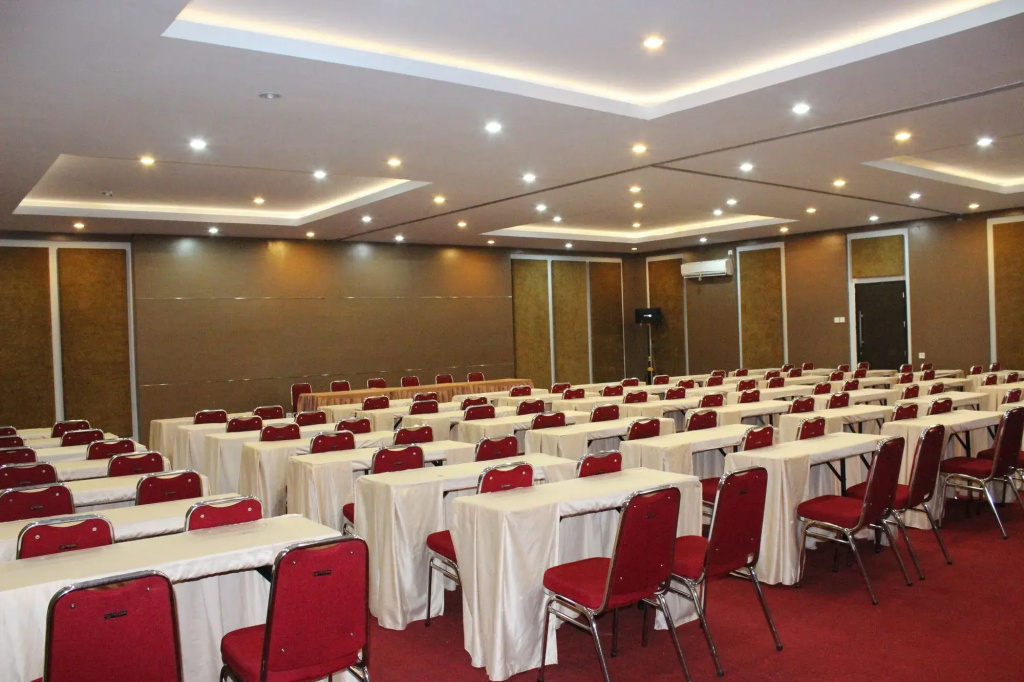 Parma Indah Hotel - Général