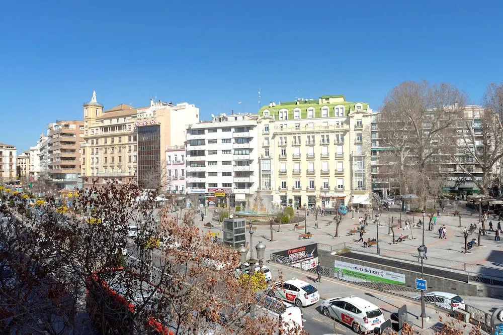 Luxury Apartment in City Center Puerta Real II