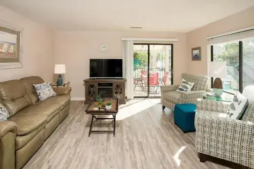 36 Deallyon Ave Condo Unit 120