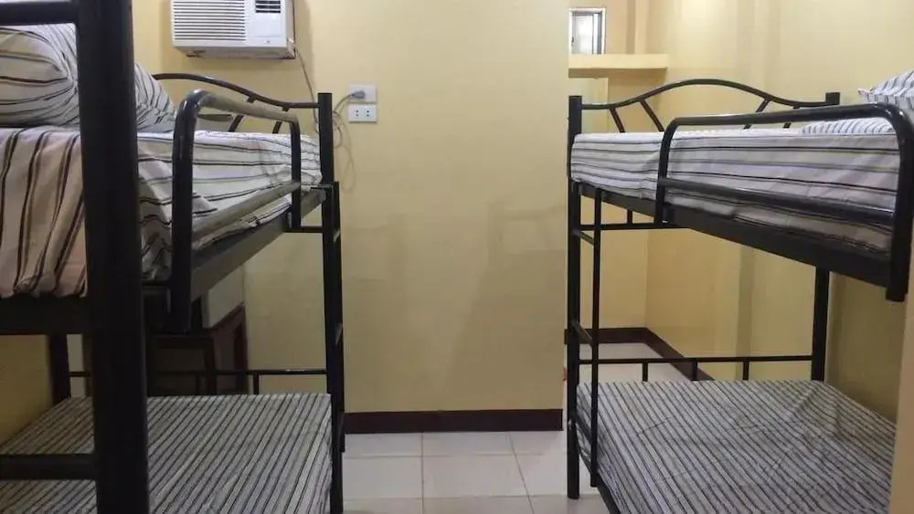 Garces Budget Apartelle