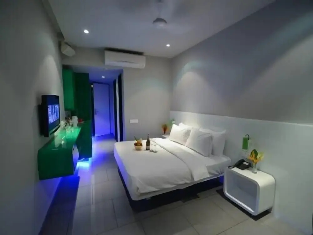 SinQ Party Hotel - Chambres