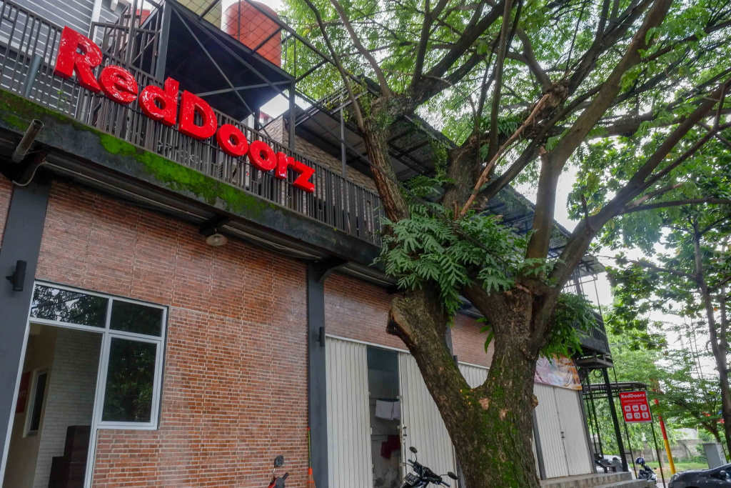RedDoorz @ Kawasan Industri Candi Semarang