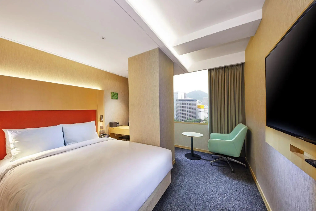 Standard Double room (full double bed)