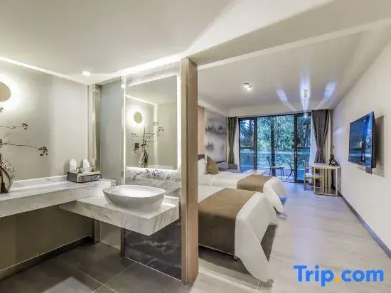 Standard Double room with balcony (twin beds)