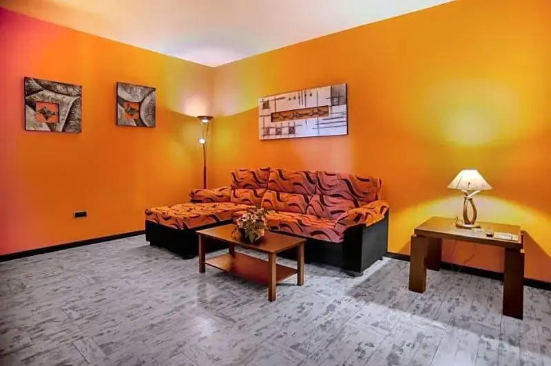 Standard Suite