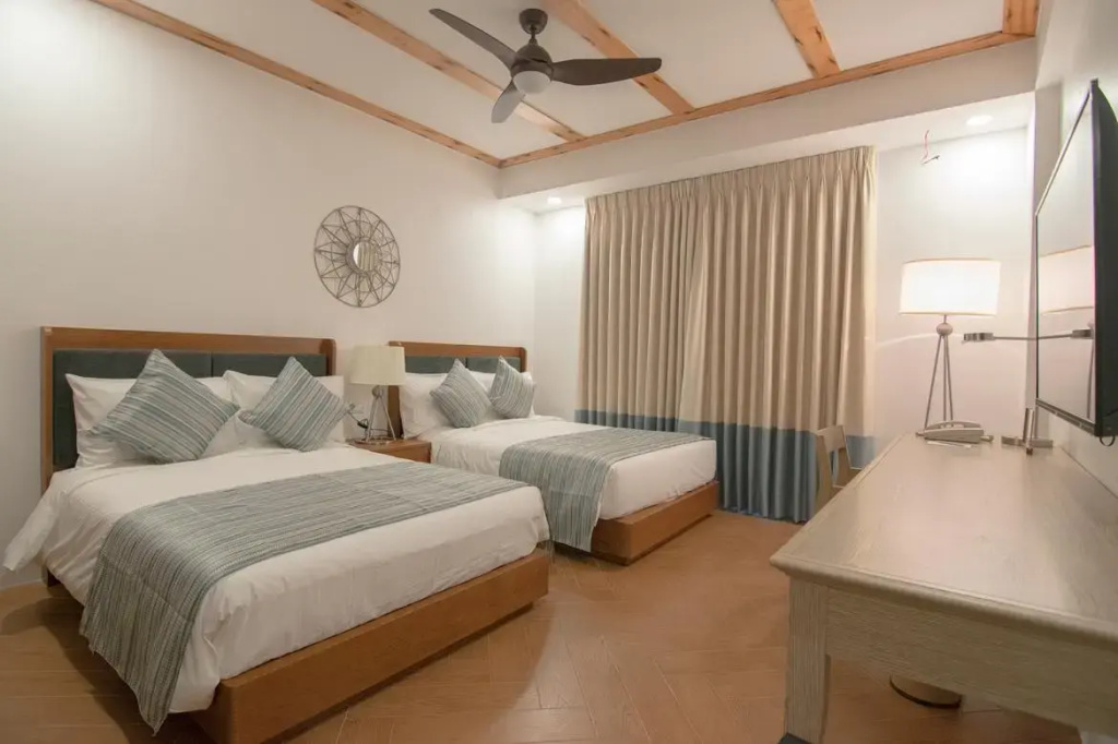 Superior room with balcony