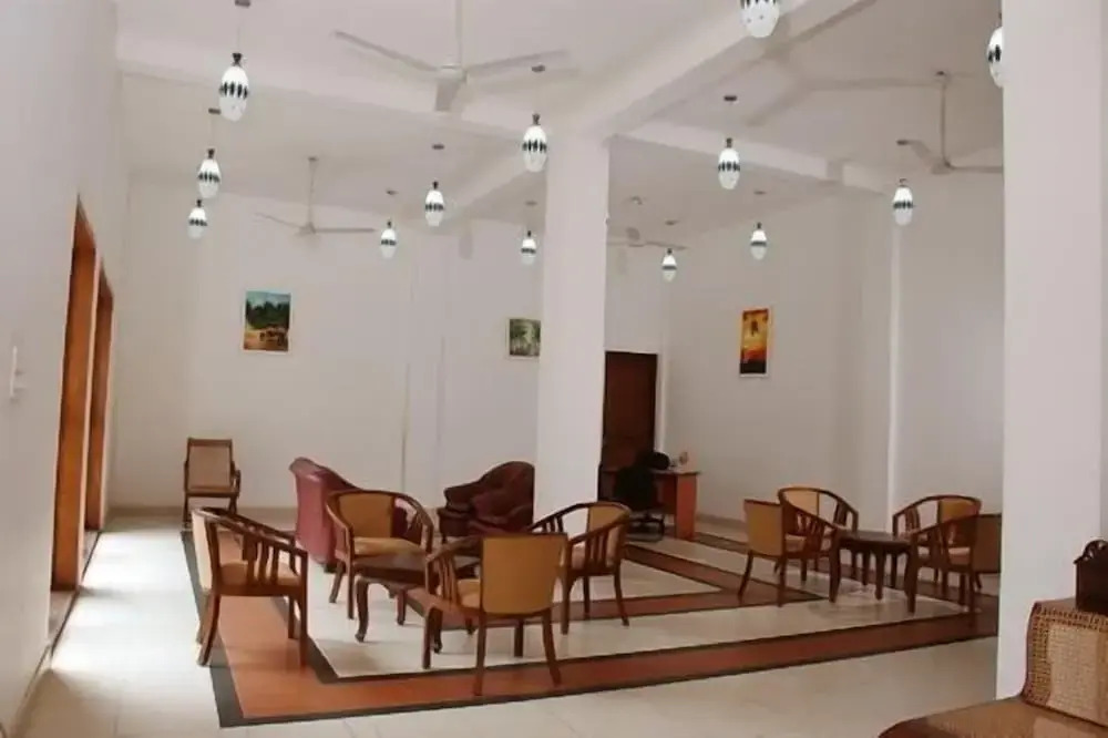 The Triangle Hotel - фото 15